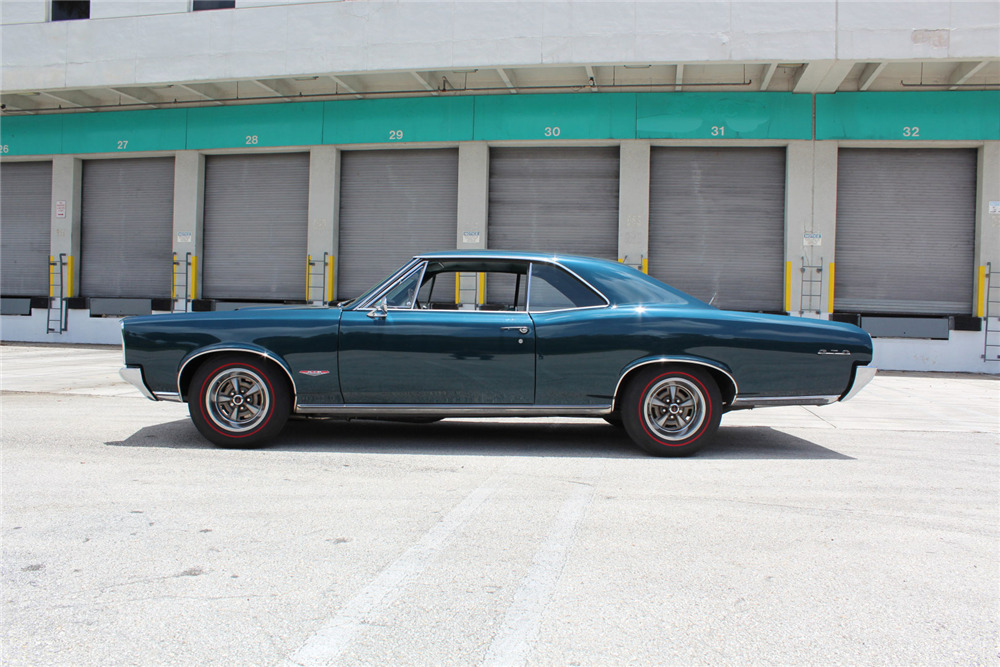 1966 PONTIAC GTO  - Side Profile - 198349