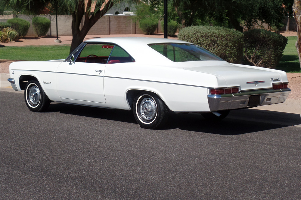 1966 CHEVROLET IMPALA SS  - Rear 3/4 - 198384