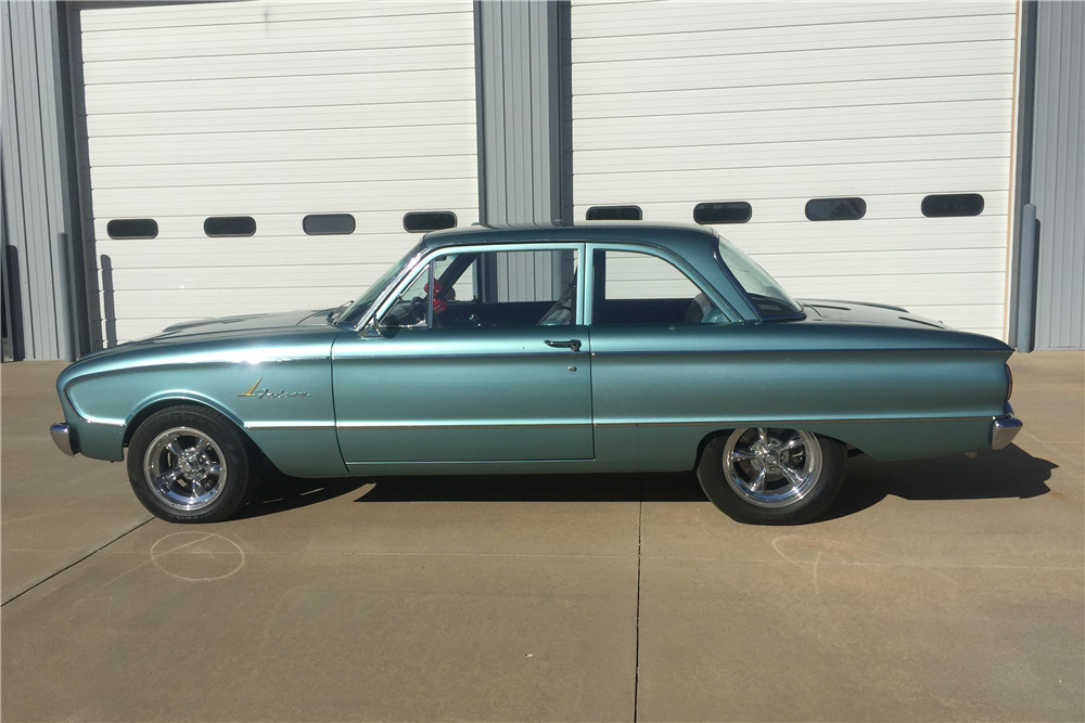 1961 FORD FALCON CUSTOM SEDAN - Side Profile - 198491