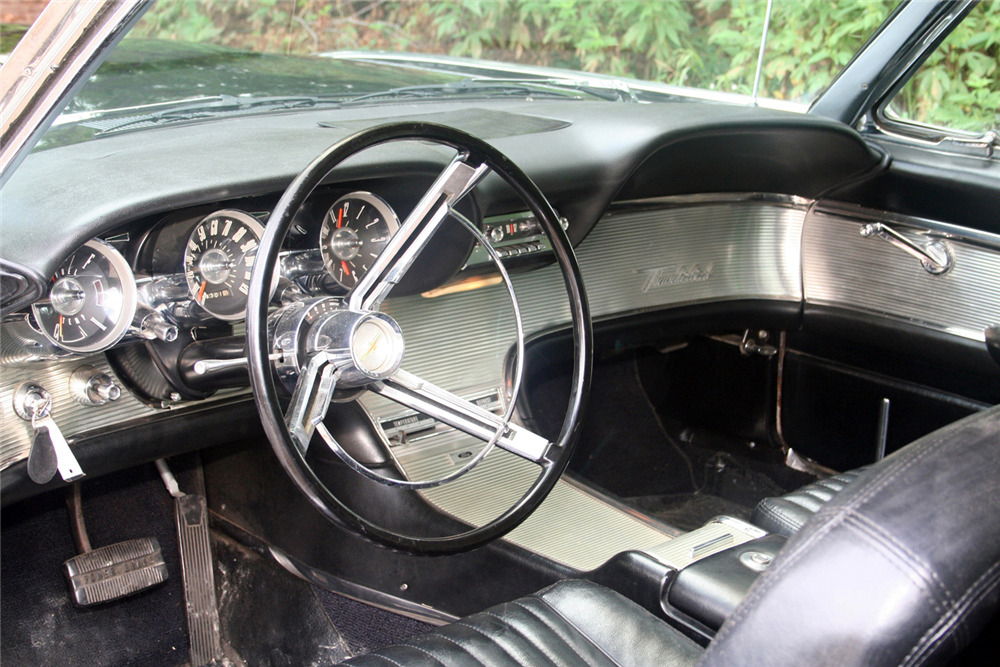 1970 CHECKER MARATHON SEDAN - Interior - 198576