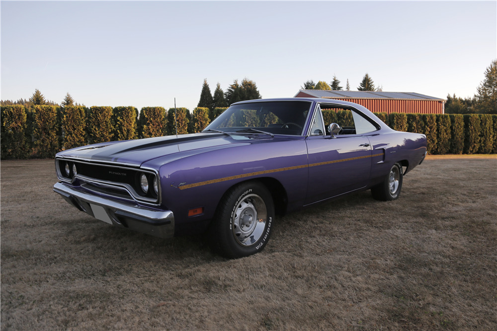 1970 PLYMOUTH ROAD RUNNER  - Front 3/4 - 198592
