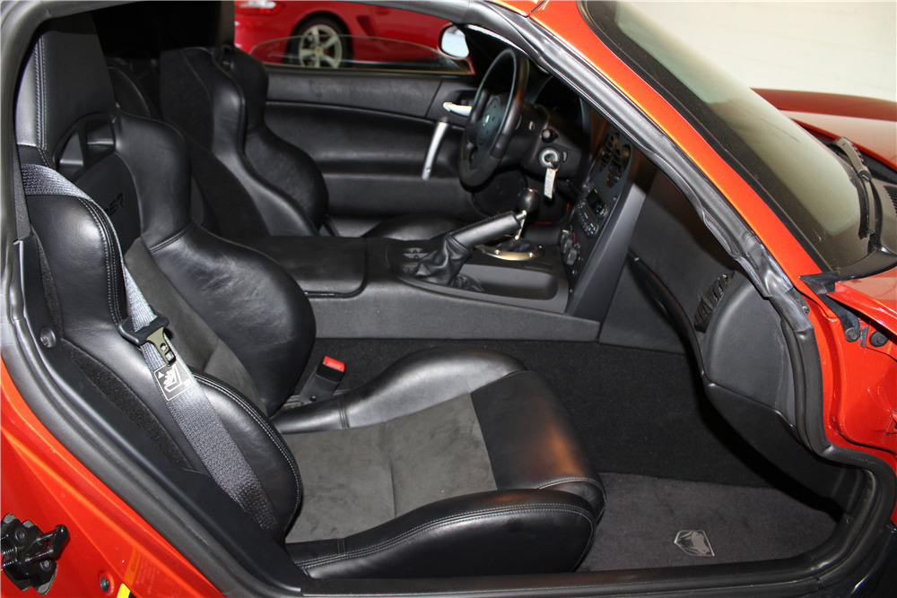 2006 DODGE VIPER SRT/10  - Interior - 198676
