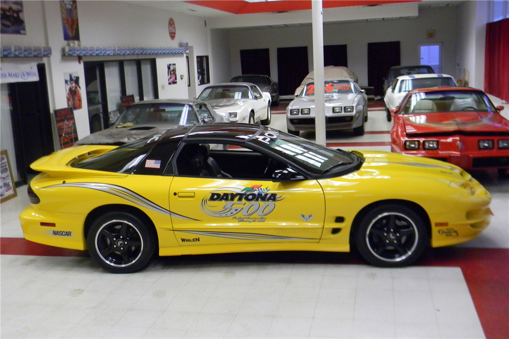 2002 PONTIAC FIREBIRD DAYTONA PACE CAR - Side Profile - 198681