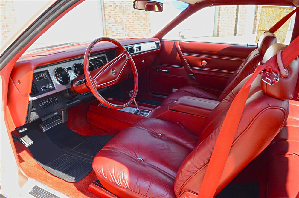 1979 CHRYSLER 300  - Interior - 198704