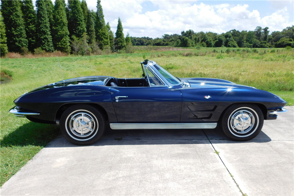 1963 CHEVROLET CORVETTE 327/340 CONVERTIBLE - Side Profile - 198705