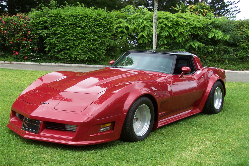 1978 CHEVROLET CORVETTE CUSTOM COUPE - Front 3/4 - 198811
