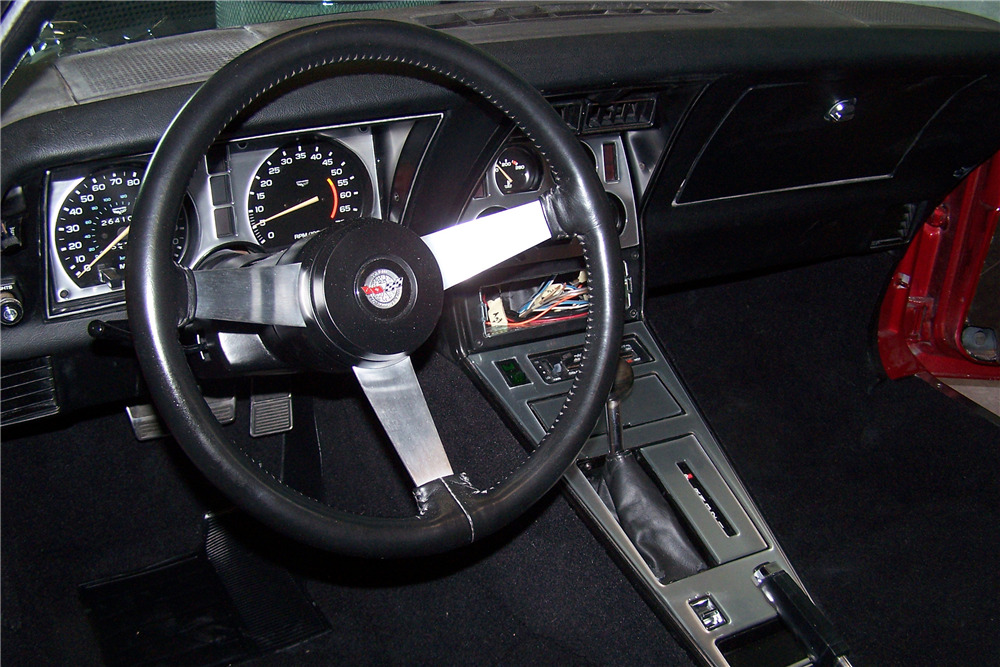1978 CHEVROLET CORVETTE CUSTOM COUPE - Interior - 198811