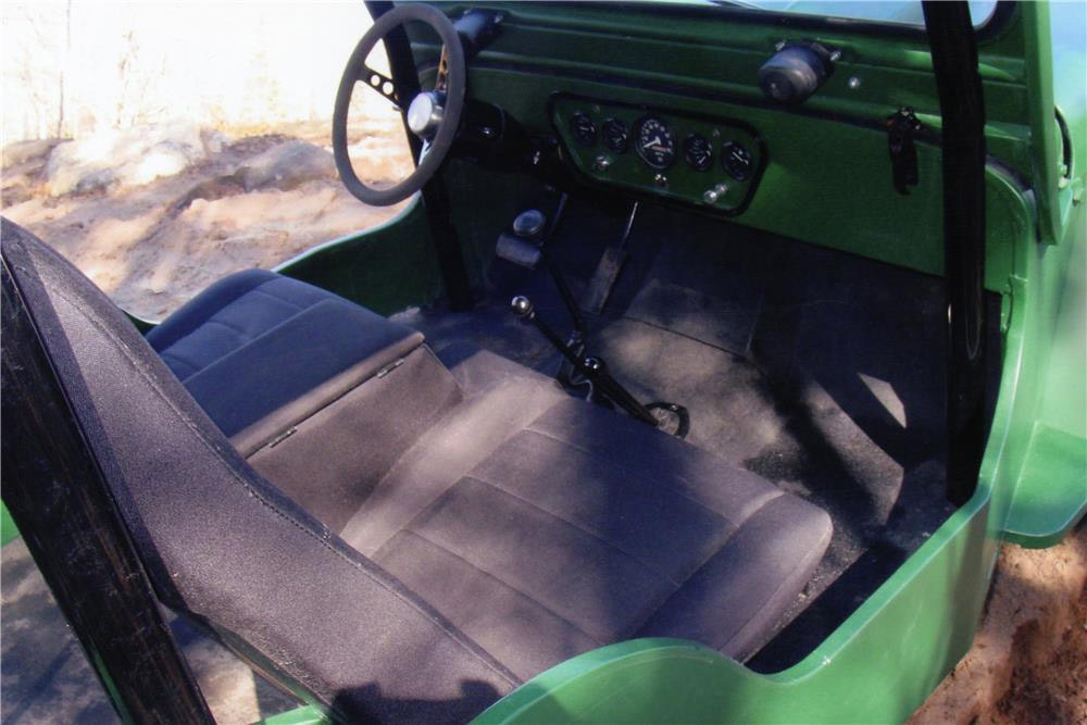 1947 WILLYS CJ2A CUSTOM JEEP - Interior - 198815