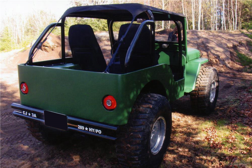 1947 WILLYS CJ2A CUSTOM JEEP - Rear 3/4 - 198815