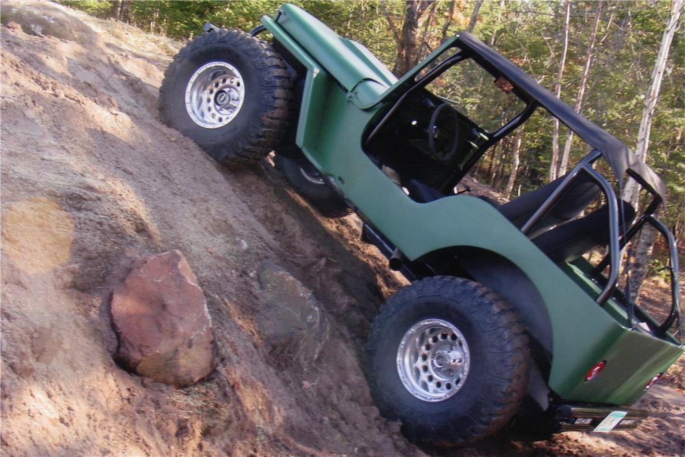 1947 WILLYS CJ2A CUSTOM JEEP - Side Profile - 198815