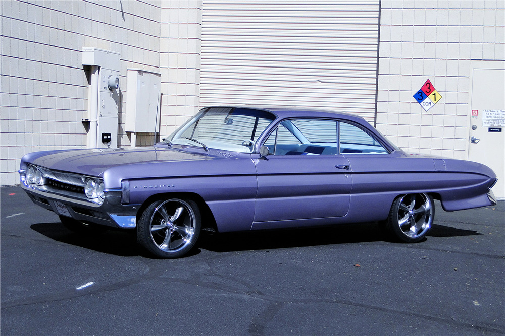 1961 Oldsmobile Dynamic 88 Custom Coupe This is the fifth generation model of the oldsmobile 88 family of automobiles. 1961 oldsmobile dynamic 88 custom coupe