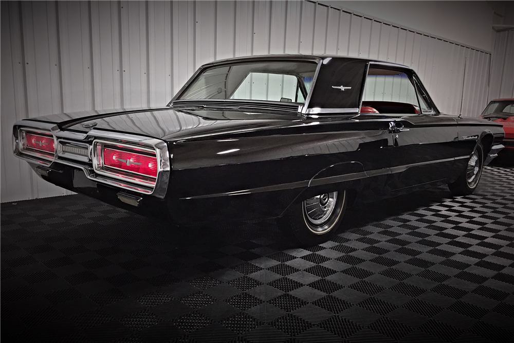 1964 FORD THUNDERBIRD - Rear 3/4 - 199189