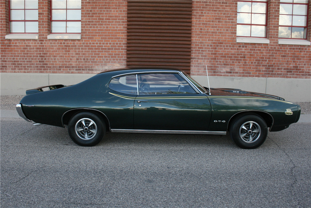 1969 PONTIAC GTO JUDGE  - Side Profile - 199259