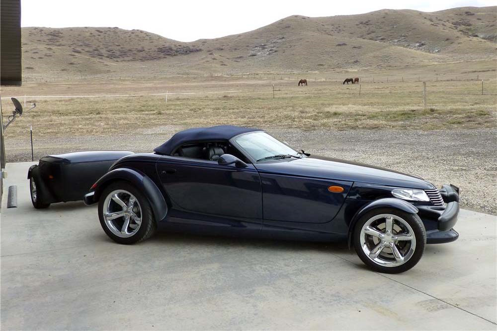 Plymouth Prowler с прицепом