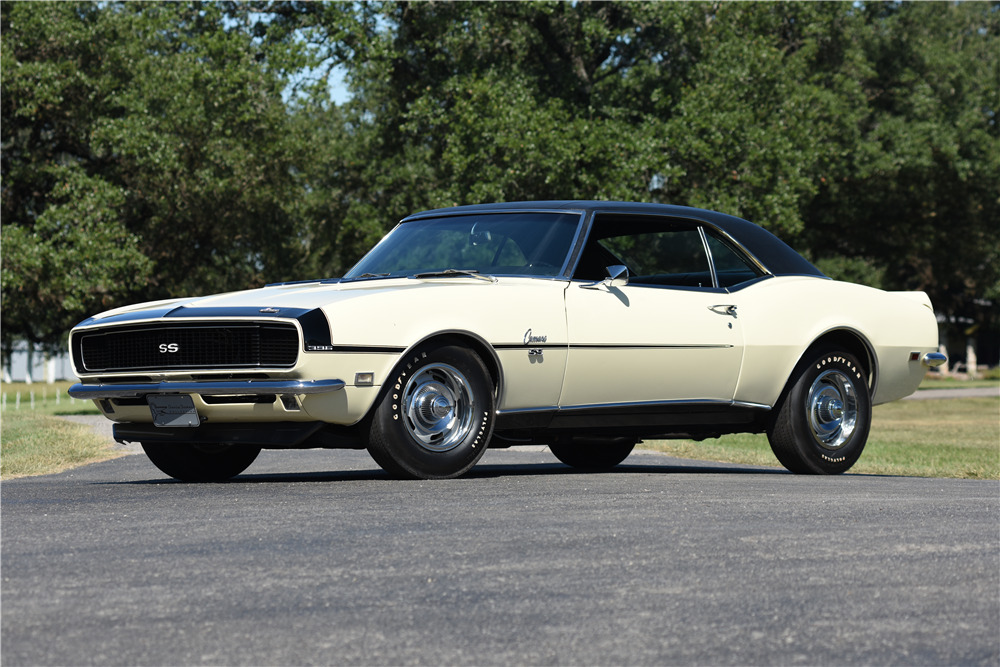 1968 CHEVROLET CAMARO RS/SS - Front 3/4 - 199601