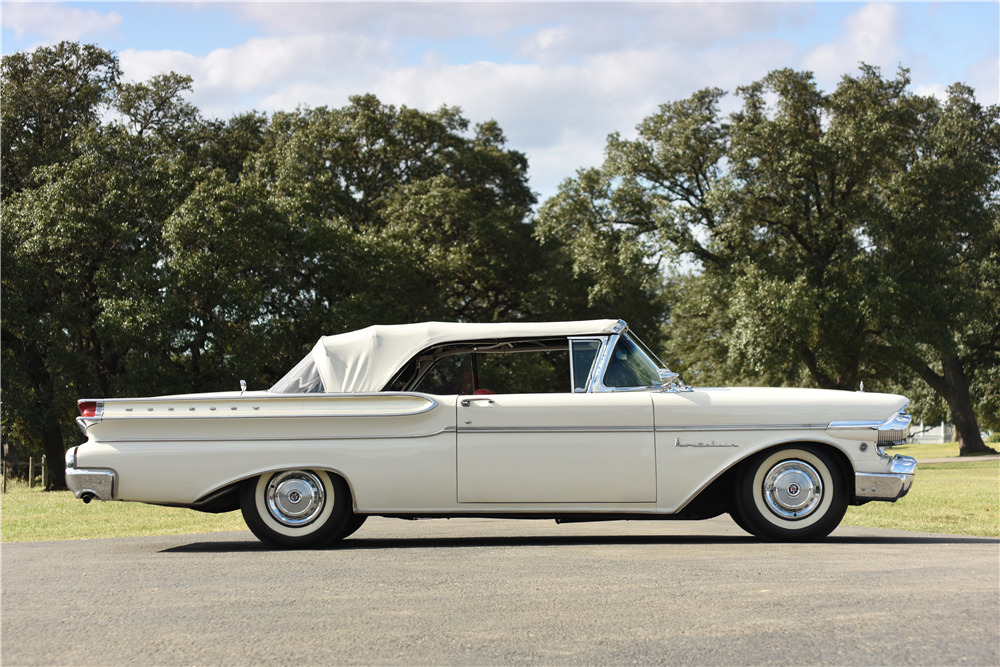 1957 MERCURY MONTCLAIR CONVERTIBLE - Side Profile - 199806