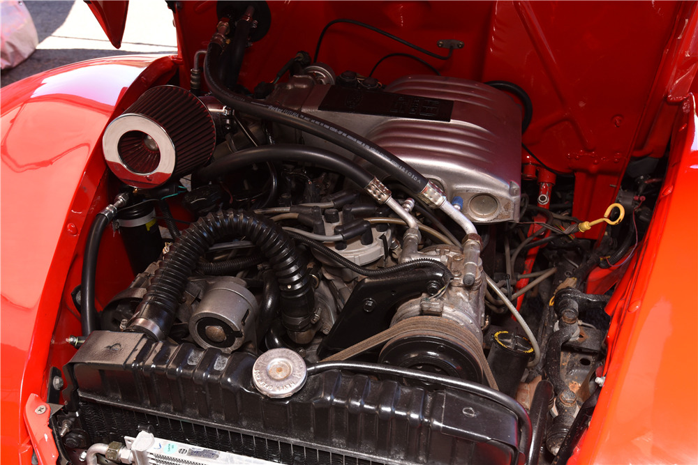 1941 FORD CUSTOM PICKUP - Engine - 199914