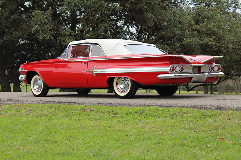 1960 CHEVROLET IMPALA CONVERTIBLE - Rear 3/4 - 199960