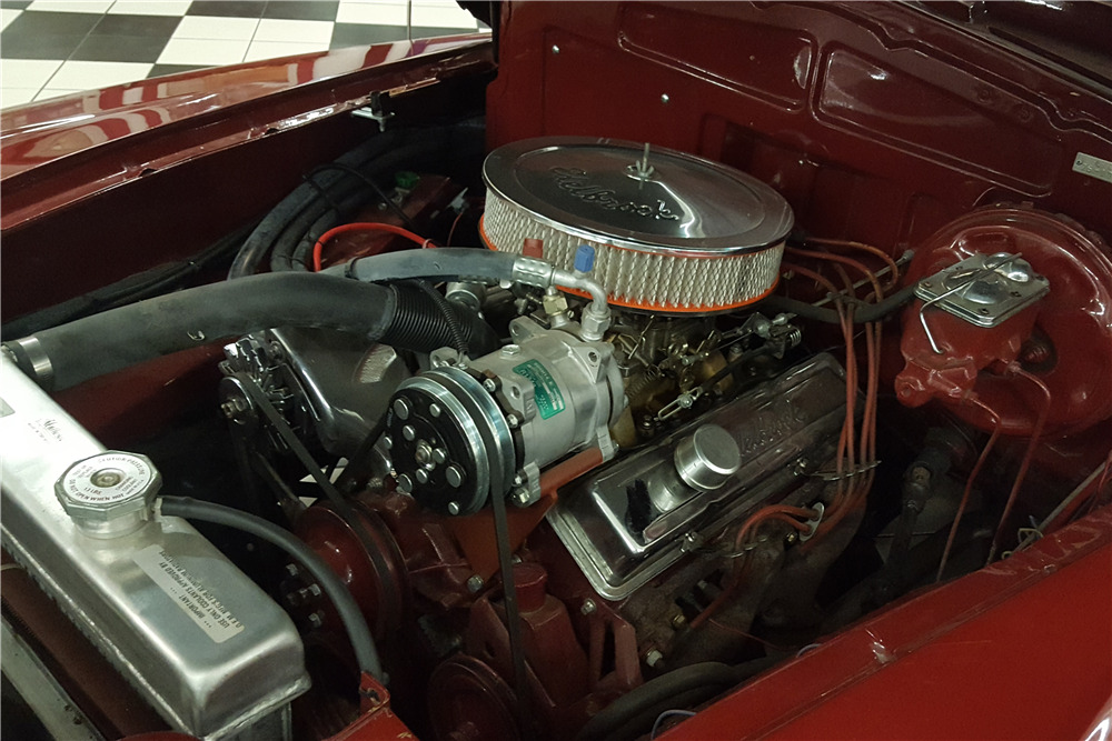 1948 OLDSMOBILE CUSTOM COUPE - Engine - 200034