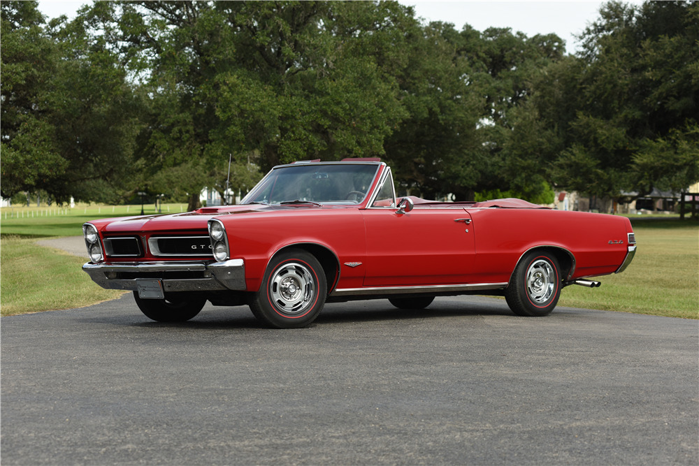 1965 PONTIAC GTO CONVERTIBLE - Front 3/4 - 200064