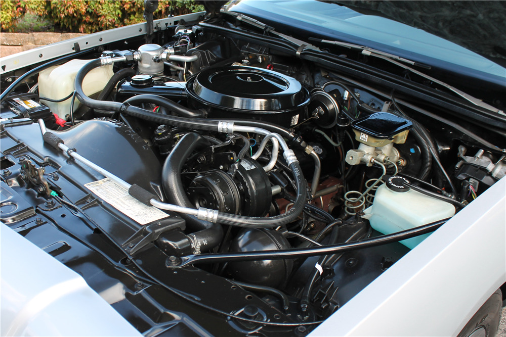 1986 PONTIAC GRAND PRIX 2+2 - Engine - 200488