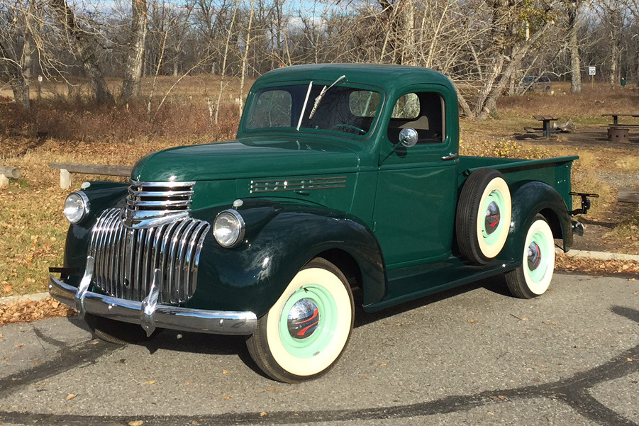 1946 chevy pickup lifted