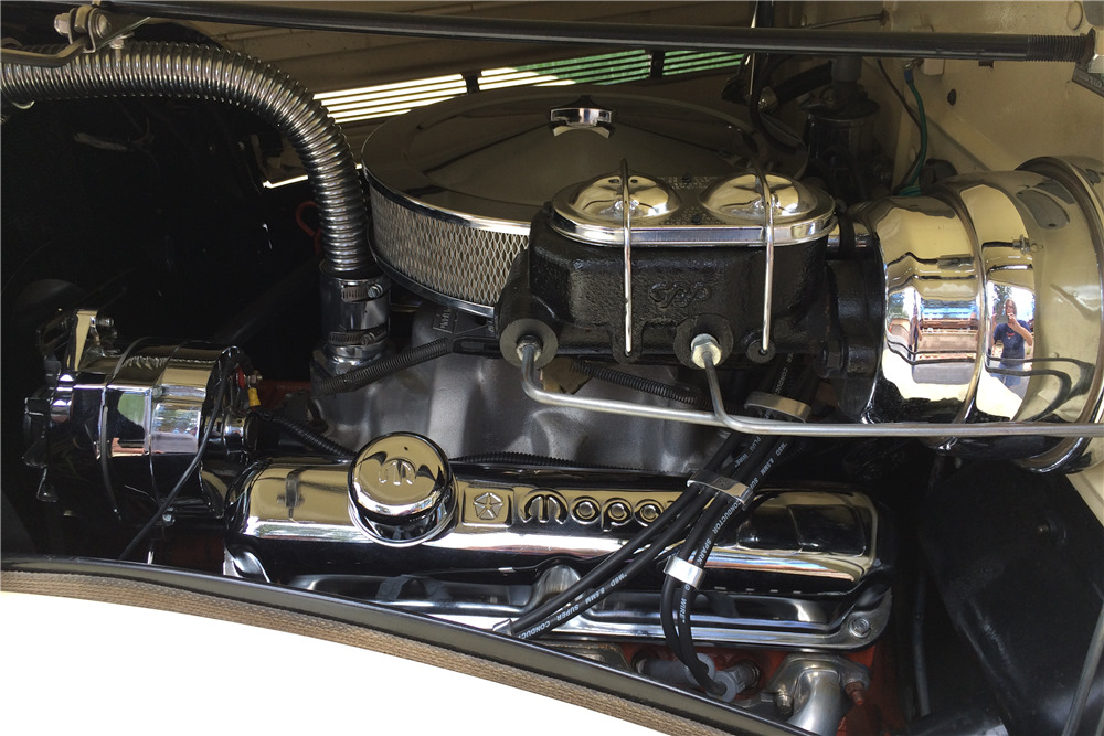 1937 PLYMOUTH CUSTOM COUPE - Engine - 200565