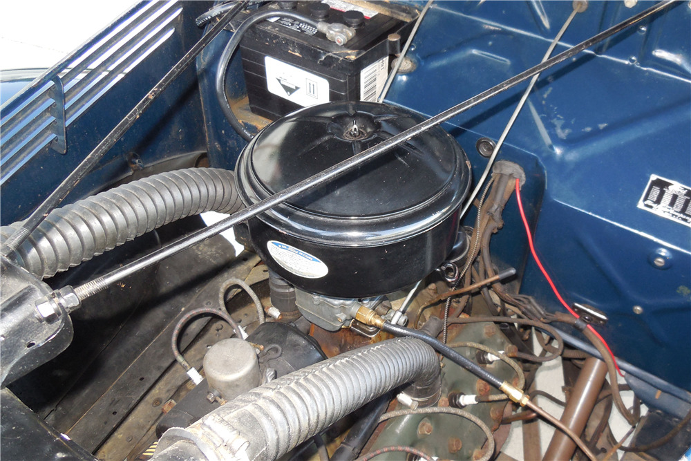 1938 FORD BUSINESS COUPE - Engine - 200608