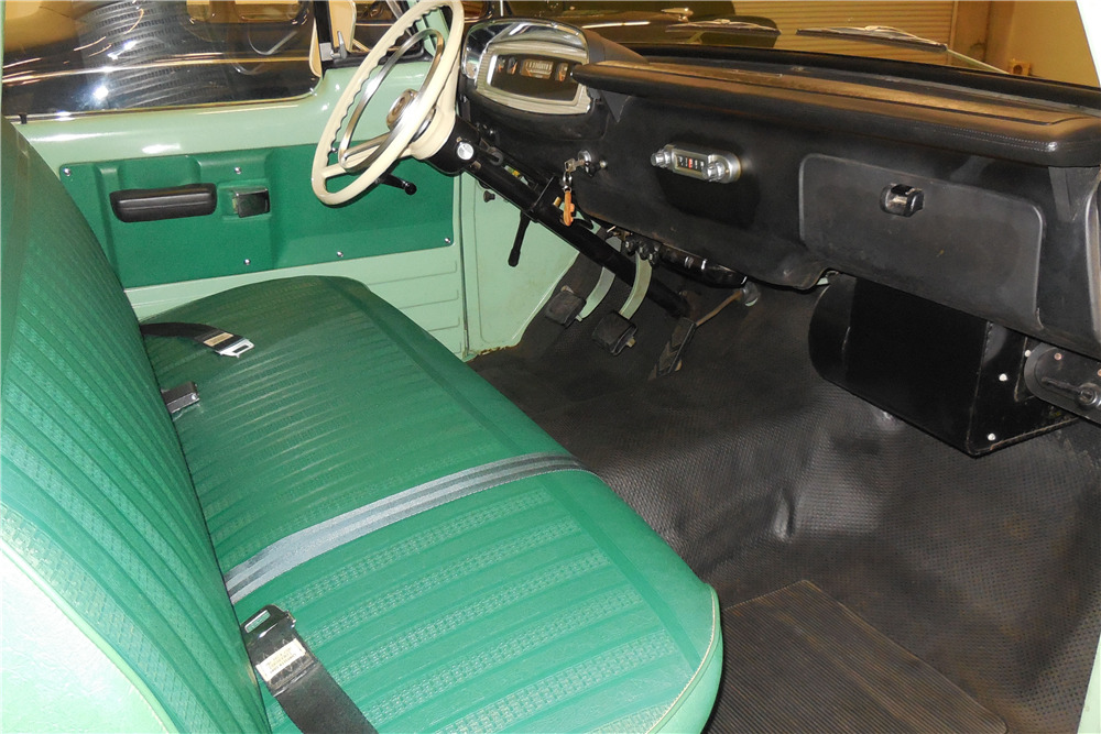 1968 DODGE D-100 PICKUP - Interior - 200611