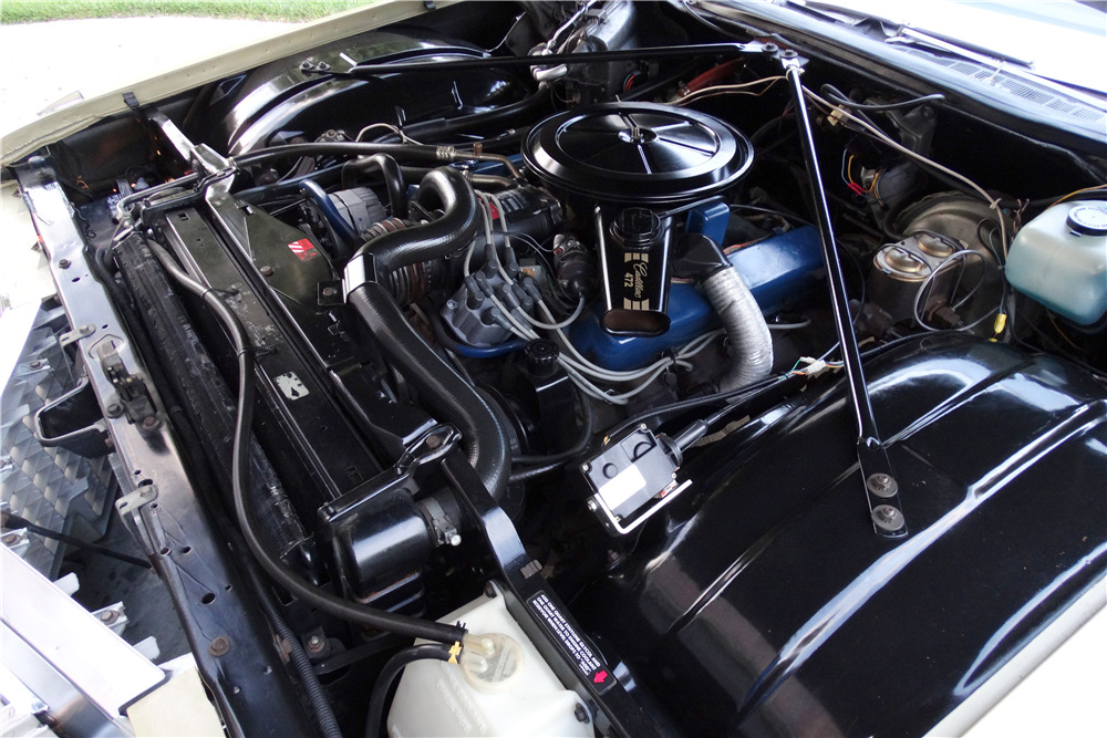 1972 CADILLAC SEDAN DE VILLE  - Engine - 200627