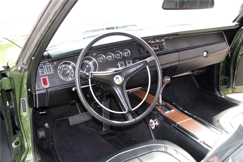 1970 PLYMOUTH ROAD RUNNER  - Interior - 200647