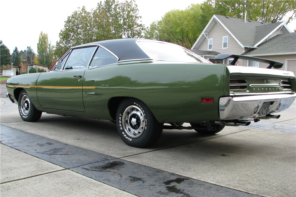 1970 PLYMOUTH ROAD RUNNER  - Rear 3/4 - 200647