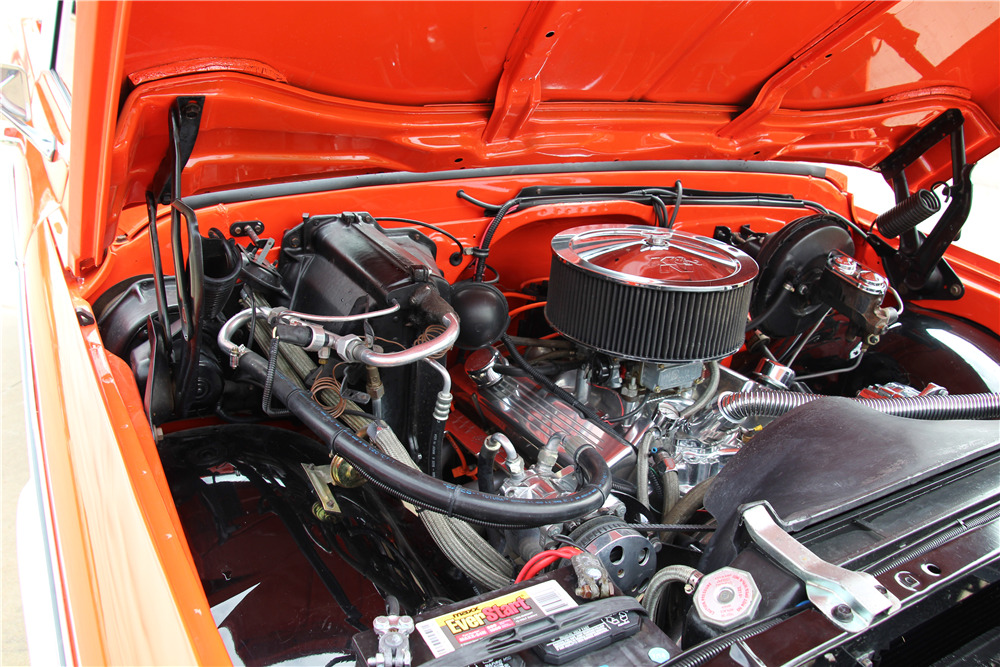 1970 CHEVROLET CUSTOM 4X4 PICKUP - Engine - 200660