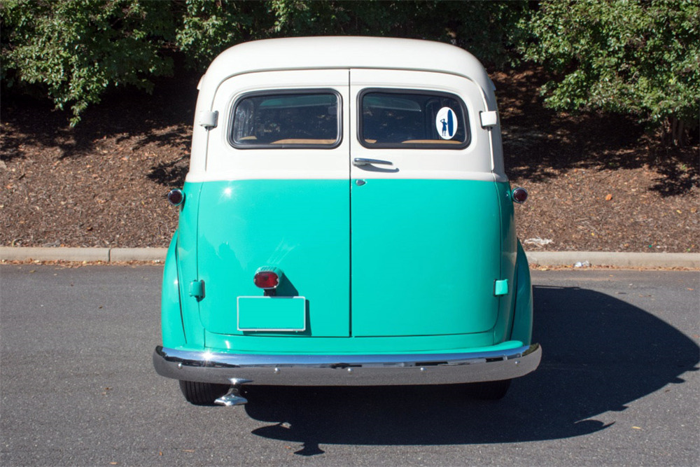 1952 CHEVROLET SUBURBAN  - Misc 1 - 200718