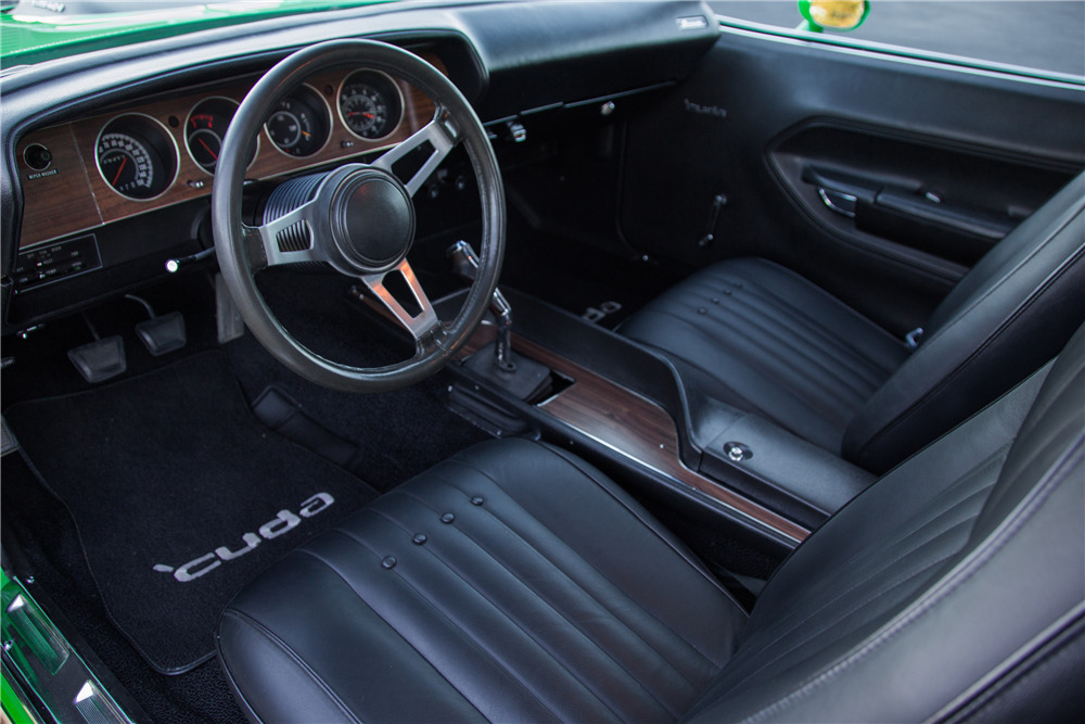1971 PLYMOUTH 'CUDA - Interior - 200739
