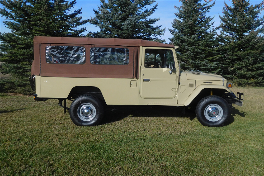 1980 TOYOTA LAND CRUISER TROOP CARRIER - Side Profile - 200820