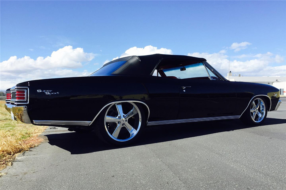 1967 CHEVROLET CHEVELLE CUSTOM CONVERTIBLE - Rear 3/4 - 200899