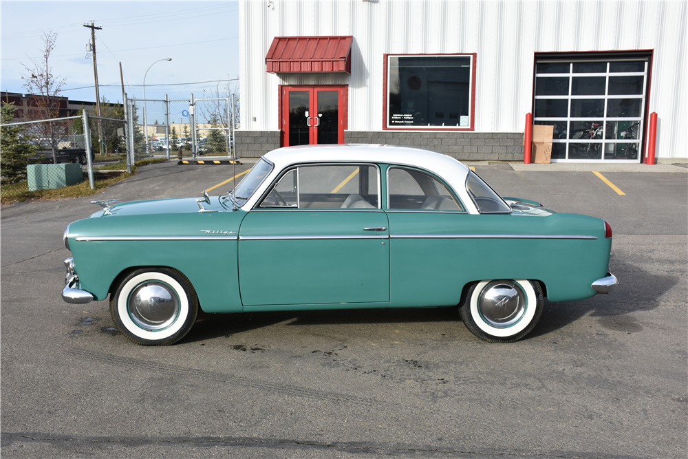 1952 WILLYS AERO ACE 685  - Side Profile - 201007
