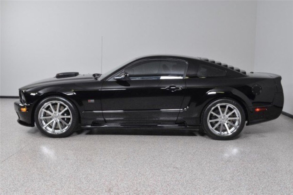  FORD MUSTANG SALEEN -