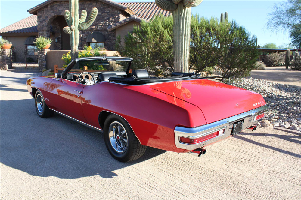 1970 PONTIAC GTO CONVERTIBLE - Rear 3/4 - 201285