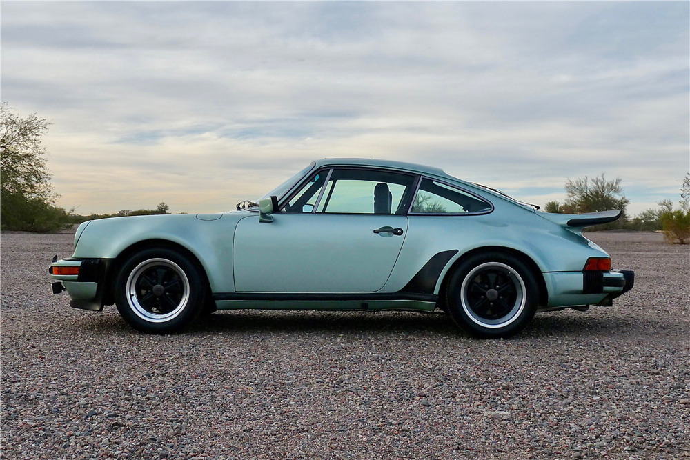 1977 PORSCHE 930 TURBO  - Side Profile - 201332