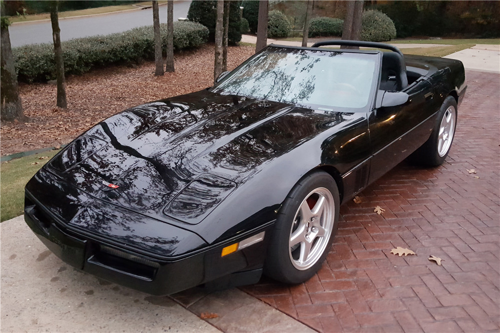 1988 CHEVROLET CORVETTE CUSTOM ROADSTER - Front 3/4 - 201434