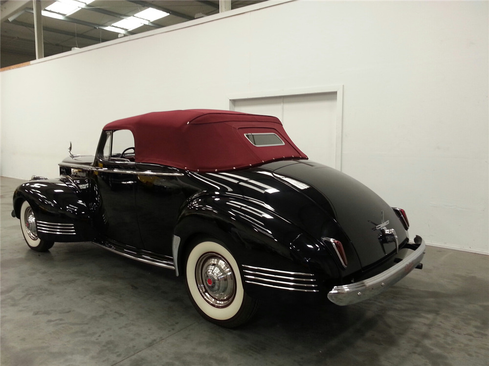 1941 PACKARD 120 CUSTOM CONVERTIBLE - Rear 3/4 - 201438
