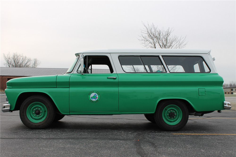 1966 GMC SUBURBAN SUV - Side Profile - 201526