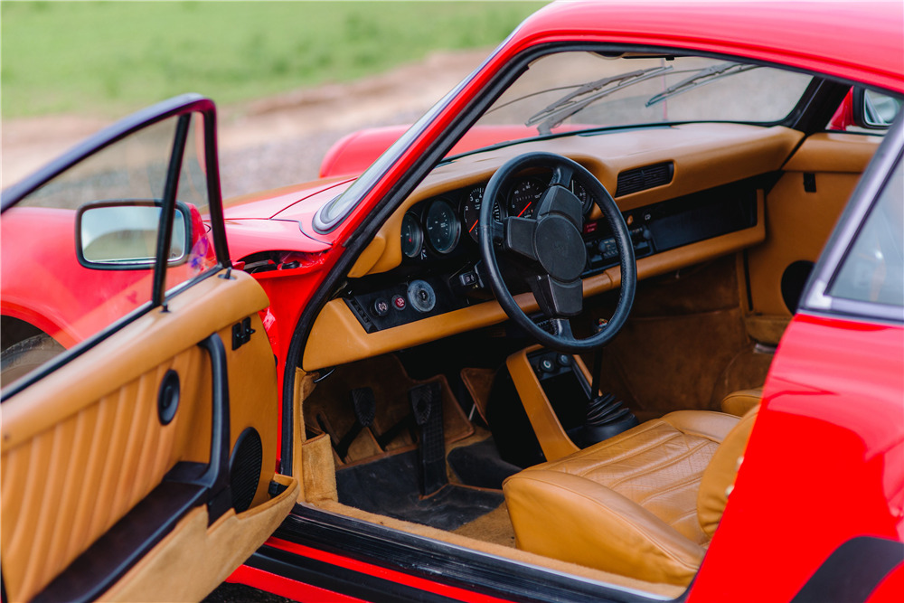 1979 PORSCHE 930 TURBO  - Interior - 201577