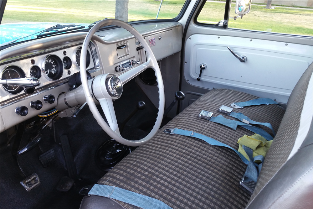 1965 GMC CAMPER CUSTOM PICKUP - Interior - 201953