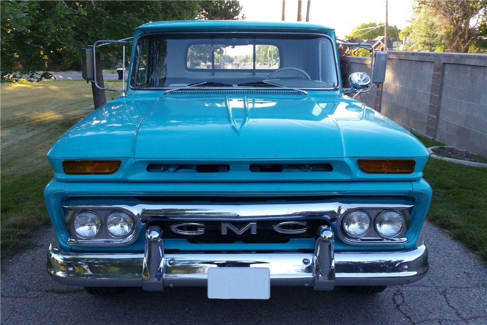 1965 GMC CAMPER CUSTOM PICKUP - Side Profile - 201953
