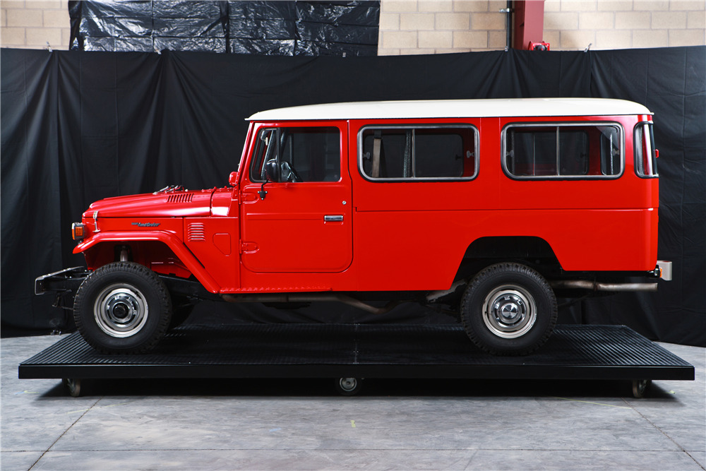 1980 TOYOTA LAND CRUISER  - Side Profile - 202043