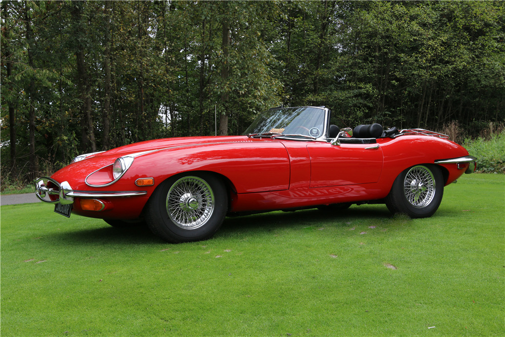 1969 JAGUAR XKE ROADSTER - Front 3/4 - 202107