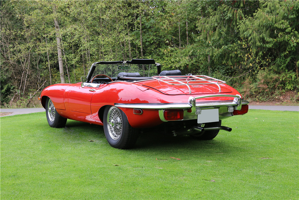 1969 JAGUAR XKE ROADSTER - Rear 3/4 - 202107